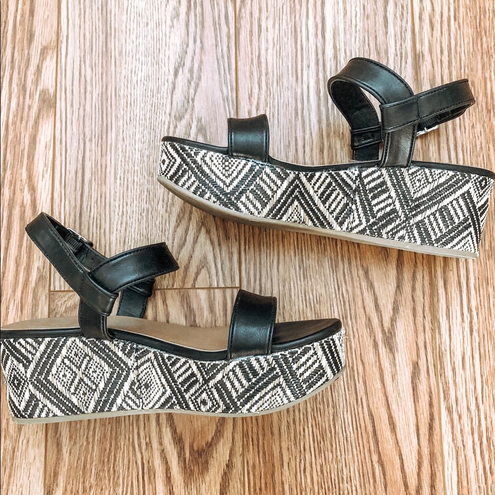 Wedge Shoes Size 8